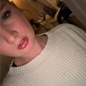 Meet your Posher, Alison